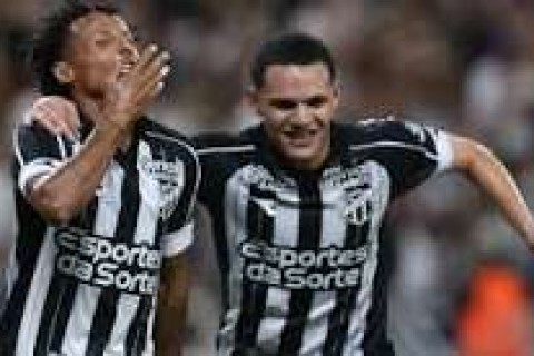 FUTEBOL - Ceará bate líder da Série B de virada e abre margem para o Z-4