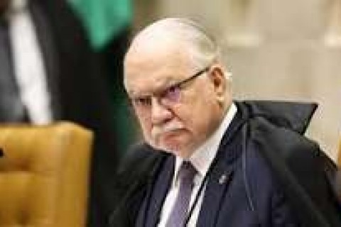 POLITICA - Fachin manda retirar sigilo de investigações do Banco Master e dá prazo de 24 horas