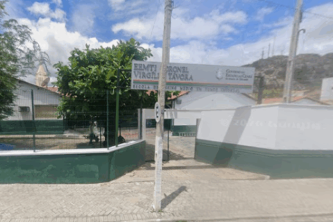 QUIXADÁ - Conflito em escola de Quixadá que terminou com aluno atacado com estilete teria iniciado por bullying