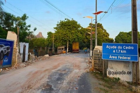 QUIXADÁ - Perícia vai detalhar quais medidas devem ser adotadas na recuperação de arco na entrada do açude Cedro