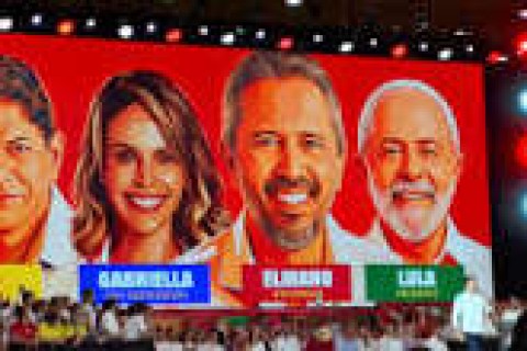 POLITICA - Camilo exalta parceria com Lula, pede reeleição de Elmano e destaca apoio de 178 prefeitos no Ceará
