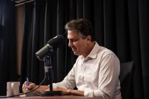 POLITICA - Camilo ganha força caso Jaques deixe a liderança do governo no Senado