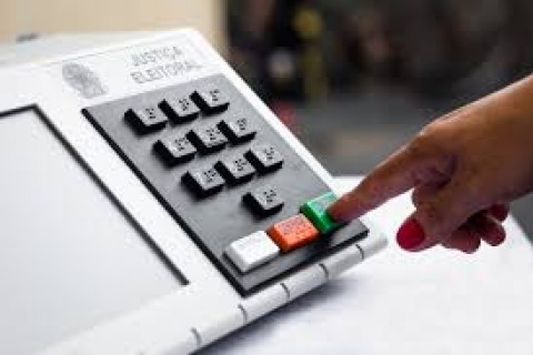 POLITICA - Segurança das urnas entra no foco do TSE a poucos meses das eleições de 2026