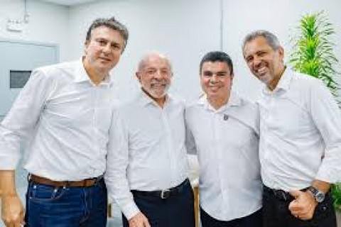 POLITICA - Lula no Ceará: Camilo Santana confirma visita do presidente nas próximas semanas