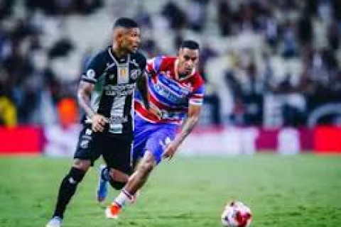 FUTEBOL - Ceará aumenta tabu contra o Fortaleza para 15 jogos com assinatura de Mozart; veja sequência