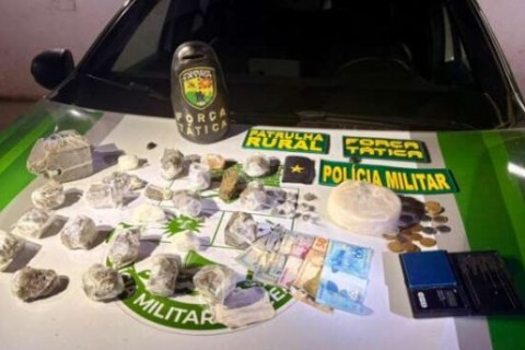 BATURITÉ - Polícia Militar apreende mais de 1,8 kg de drogas e prende dois suspeitos em Baturité