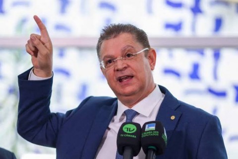 POLITICA - Operação da PF mira nomes ligados a líder do PL na Câmara