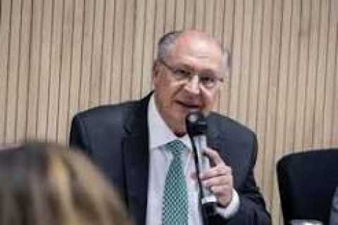 POLITICA - Alckmin será referendado como vice de Lula na quarta