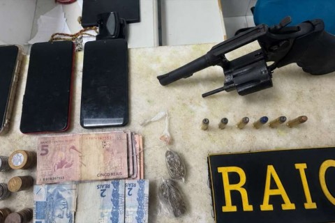 BOA VIAGEM - Polícia Militar apreende revólver e drogas e prende dois suspeitos em Boa Viagem