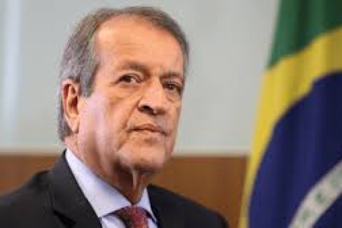 POLITICA - Falas de Valdemar geram desgaste e reclamações em pré-campanha de Flávio