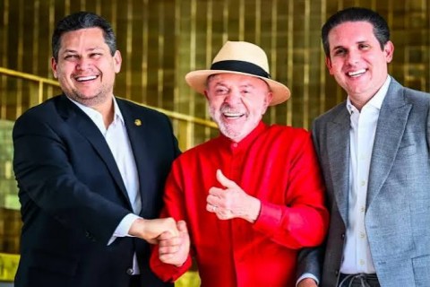 POLITICA - Lula indica apoio à reeleição de Hugo Motta e Alcolumbre no Congresso