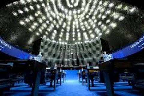 POLITICA - 6x1: Presidente da CCJ diz que PEC do PT tem prioridade sobre a da oposição