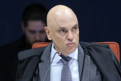POLITICA - Moraes se reúne hoje com defesa de Bolsonaro antes de definir domiciliar