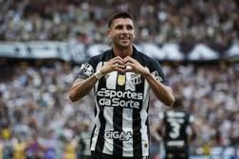 CEARÁ - Ceará tenta retorno de meia Lucas Mugni, do Mirassol