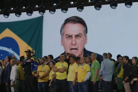 POLITICA - Moraes dá 48h para defesa esclarecer se Bolsonaro autorizou vídeo por IA