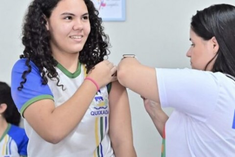 QUIXADÁ - Quixadá realiza dia D de vacinação neste sábado (17) em todos os postos de saúde da sede do município