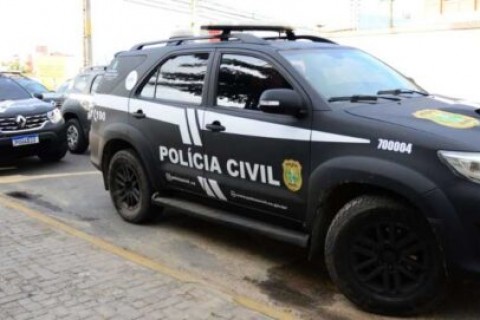 CEARÁ - Homem mata cunhado a facadas, fere sogra e foge após briga familiar