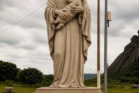 QUIXADÁ - Quixadá terá estátua de Nossa Senhora Imaculada Rainha do Sertão na entrada da cidade
