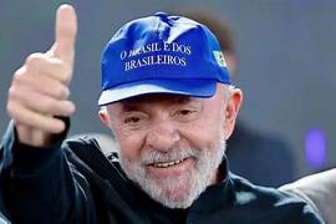 POLITICA - Governo Lula abre processo de reciprocidade contra EUA após novo tarifaço