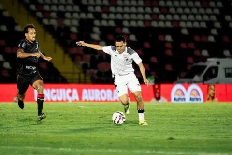 FUTEBOL - Ceará perde para o Botafogo-SP e fica 6 pontos do Z4 da Série B