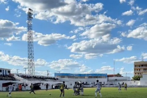 FUTEBOL - Quixadá perde em casa para o Floresta pelas quartas de final do Campeonato Cearense Sub-20