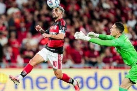FUTEBOL - Flamengo leva sustos do Ind. del Valle, mas vai à semifinal da Libertadores