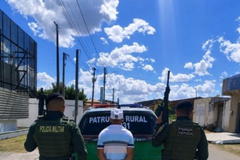 PEDRA BRANCA - Foragido por estupro de vulnerável é preso pela Força Tática na zona rural de Pedra Branca